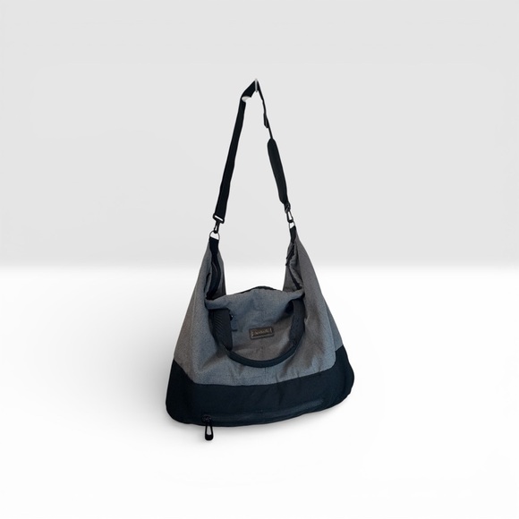 Kyodan Large Gray Duffel Gym Bag Wet/Dry Pocket Travel Weekender Unisex - Picture 6 of 10